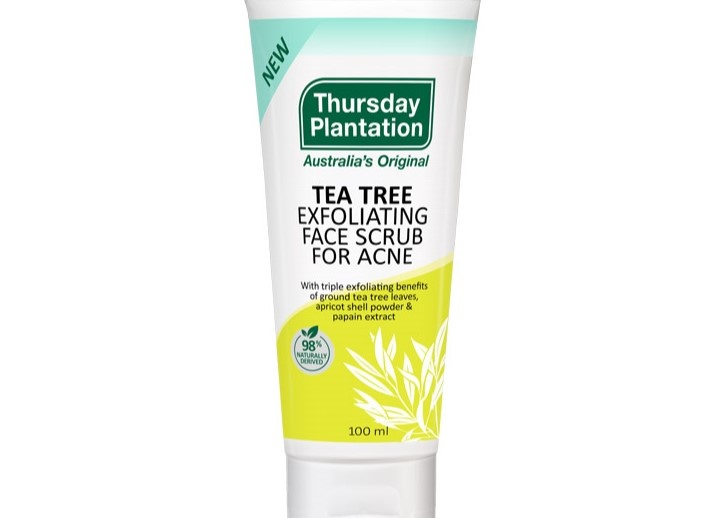 Tea Tree Exfoliating Face Scrub for Acne 100ml Thursday PLantation   